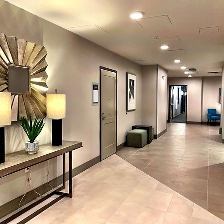 Best Western Premier Hotel At Fisher'S Landing Vancouver Exteriör bild